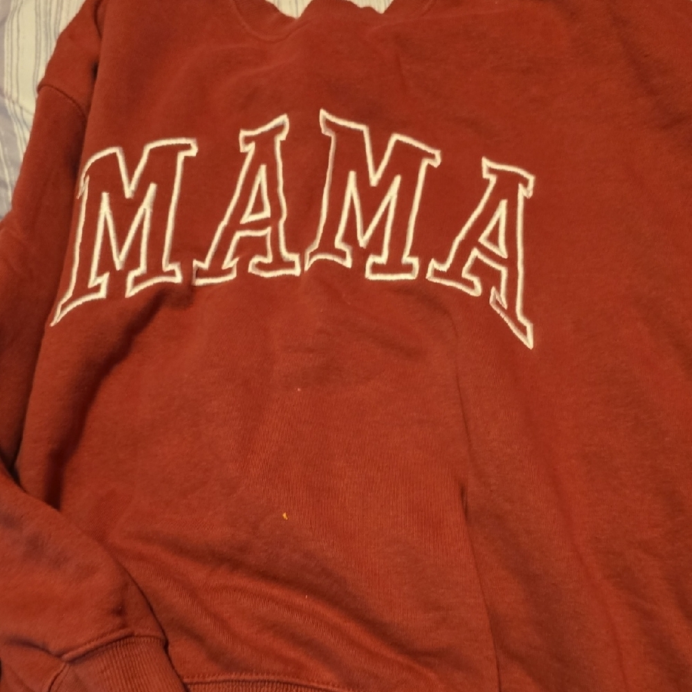 Red 'MAMA' Sweatshirt